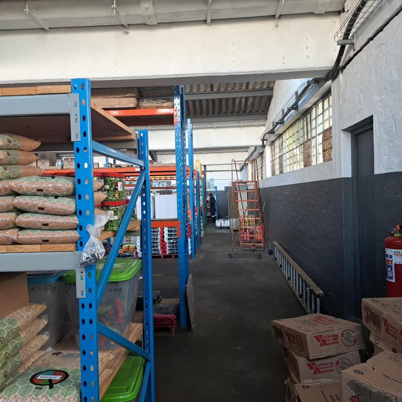 To Let commercial Property for Rent in Neave Industrial Eastern Cape